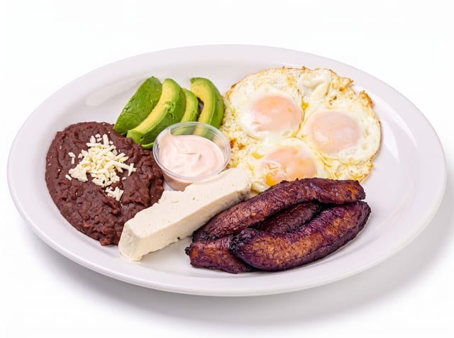 Huevos al Estilo Salvadoreño (Salvadoran-Style Eggs).