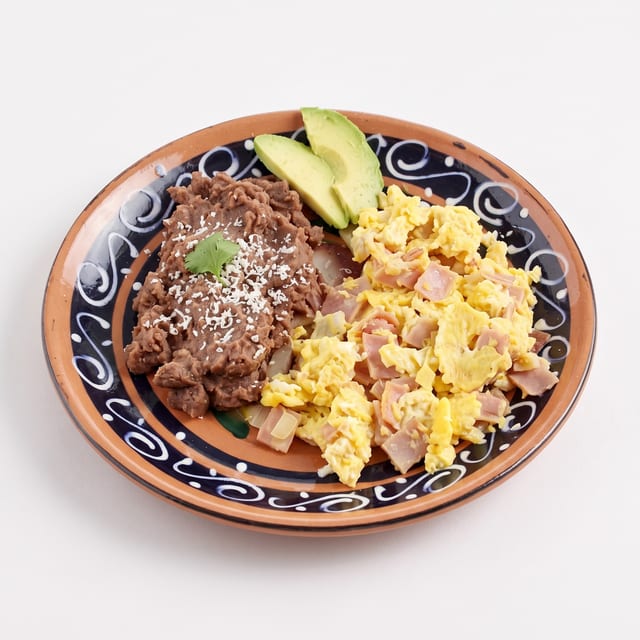 Huevos con Jamón (Eggs with Ham).