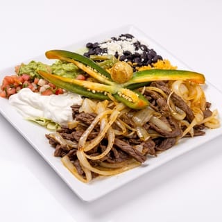 Bistec Encebollado